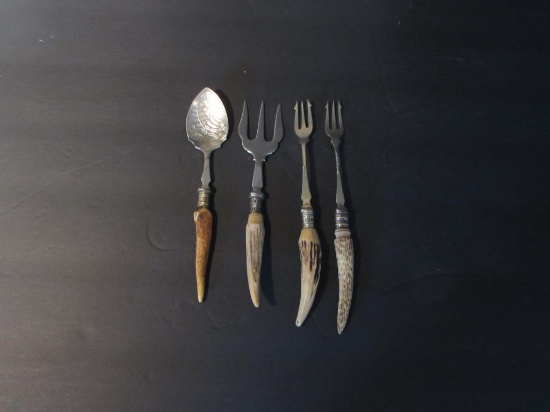 (4) English Stag Horn Utensils