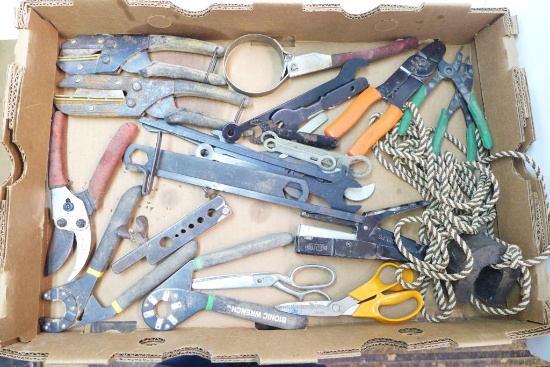 Box of Assorted Special Tools