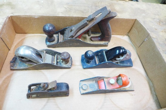 (5) Assorted Size Planes