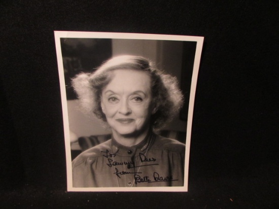 8" x 10" Black & White Photograph of Bette Davis