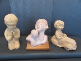 (3) Figurines