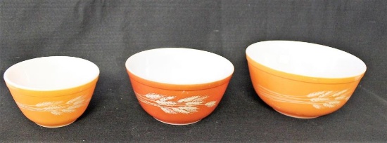 (3) Vintage Pyrex Mixing Bowls-Autumn Harvest 5