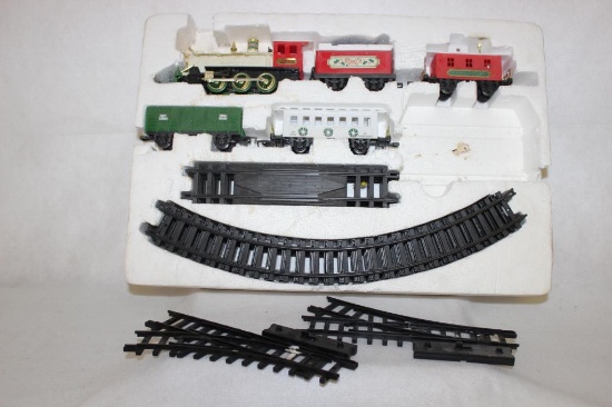 Christmas Train w/Track