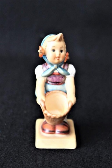 Hummel Figurine: "Little Helper" Hum 73