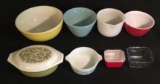 Assorted Vintage Pyrex and Fire King Items: Pyrex