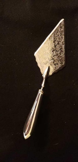 Sterling Handled Pie Server -- .5 Troy Oz