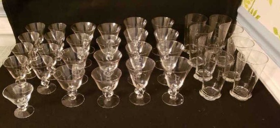 Set of Vintage Glassware "P" Monogram: 8) Iced Tea