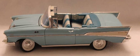 Diecast Metal Car: ERTL 1:18 Scale, Chevrolet Bel