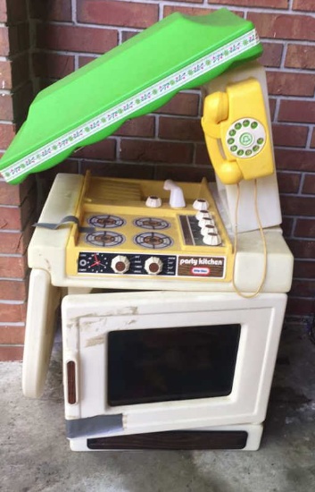Little Tikes Party Kitchen