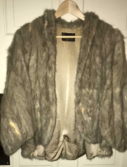 Vintage Fur Coat- Sistovers of Greece