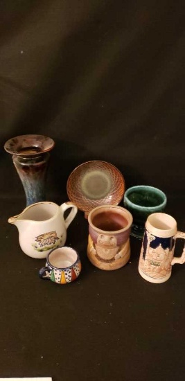 Asst pottery, etc;