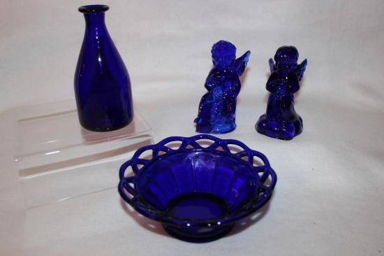 (4) Cobalt Blue Items: (2) 4 1/2" Cherub Candle