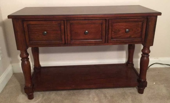 3-Drawer Hall Table with Turned Legs, Dovetail