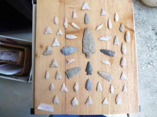 (45) Arrowheads found on Long Island along the