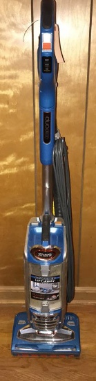 Shark Duo Clean Vacuum Cleaner
