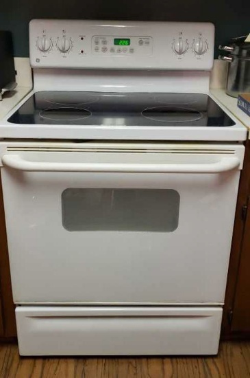 GE Electric Freestanding Range