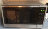 Panasonic 1100 Watt Microwave Oven