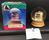 Holiday Classics Lighted Musical Snow Globe