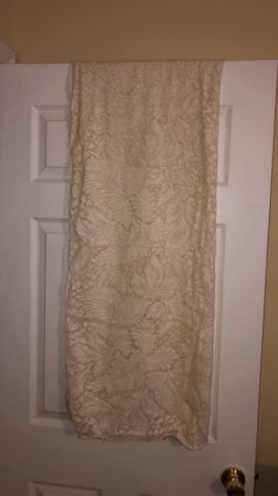 Vintage Lace Tablecloth