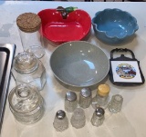 Miscellaneous Kitchen Items