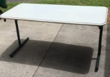 H/D Metal Folding Table with Formica Top