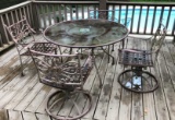 Round Metal Outdoor Table & (4) Chairs