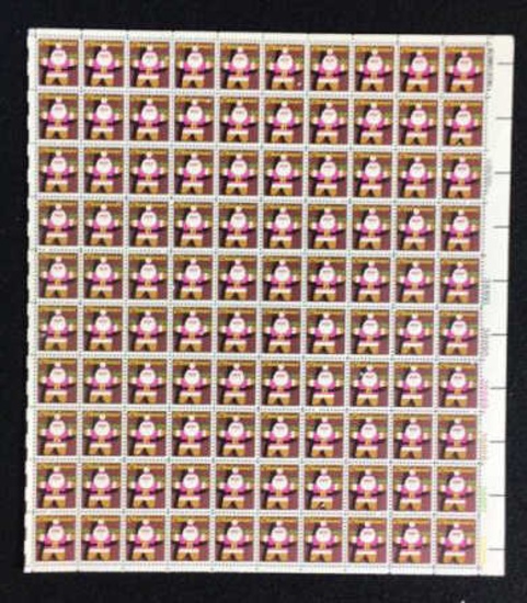 (100) 1979 Santa Claus Ornament Stamps--15 Cents
