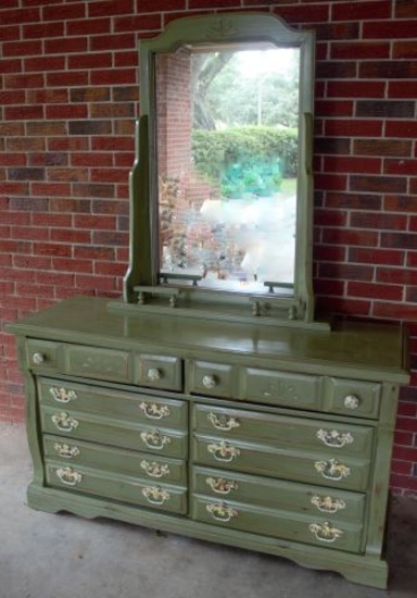 Painted 6-Drawer Dresser w/Swivel Mirror