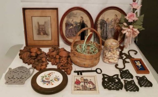 Assorted Decorative Accessories: Trivets,