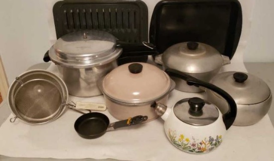 Assorted Vintage Cookware: Club, Mirro-Matic,