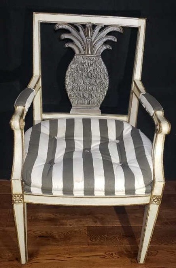 Side Chair w/Upholstered Seat and Pineapple Back