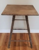 Antique Oak Table - 21 1/2