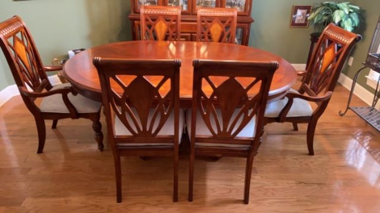 Oval Dining Table & (6) Dining Chairs