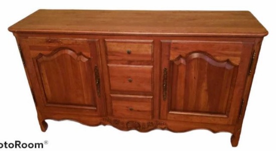 Ethan Allen Buffet, 64’’ L, 18 1/4’’ W and 36’’ T
