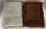 (4) Towels, (1) Hand Towels