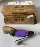 Central Pneumatic #217 Muffler Cutter