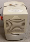 Electric Dehumidifier (Runs)