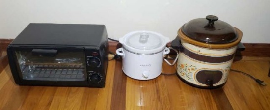 (3) Small Kitchen Appliances: Toaster Oven, Mini