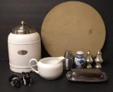 Assorted Kitchen Items: Pampered Classic Round