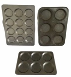 Assorted whopper pie Baking tins