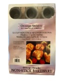 Chicago Metallic 12 Cup Nonstick Mini Popover