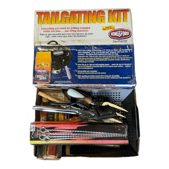 Kingsford Tailgating Kit Including a 14" Table