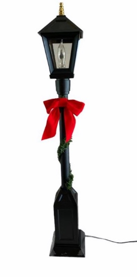Byer's Choice Lampost