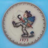Hummel Hand-Painted 1973 3rd Annual  Hanging