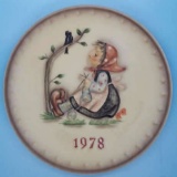 Hummel Hand-Painted 1978 8th Annual Hanging