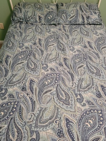 Full Size Coverlet w/2 Shams