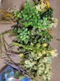 Assorted Loose Silk Flowers