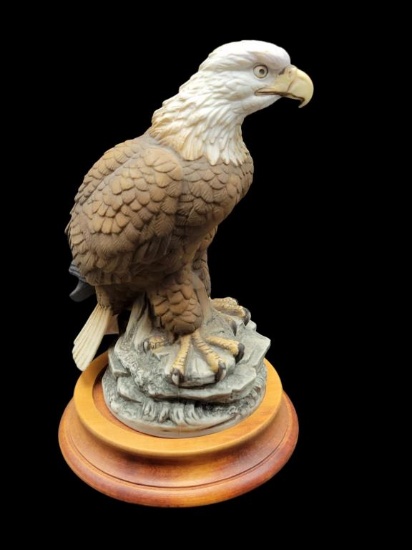 "Bald Eagle" Figurine by Andrea w/stand