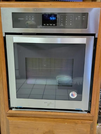 Whirlpool slide in Oven