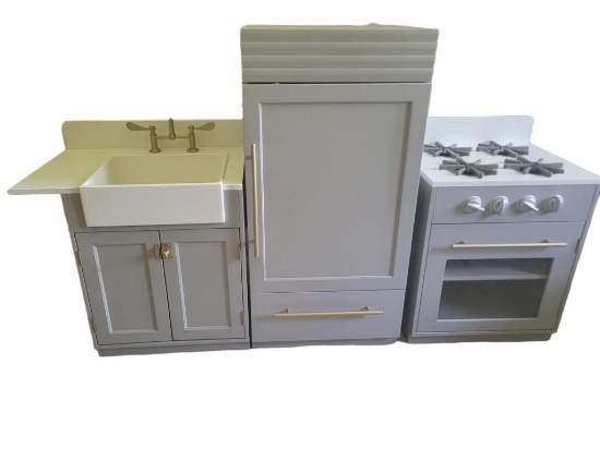 Child's 3-Piece Kitchen Set